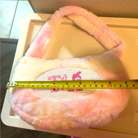 💕 NEW!! My Melody Small Fluffy Handbag 💕 - Picture 6 of 6